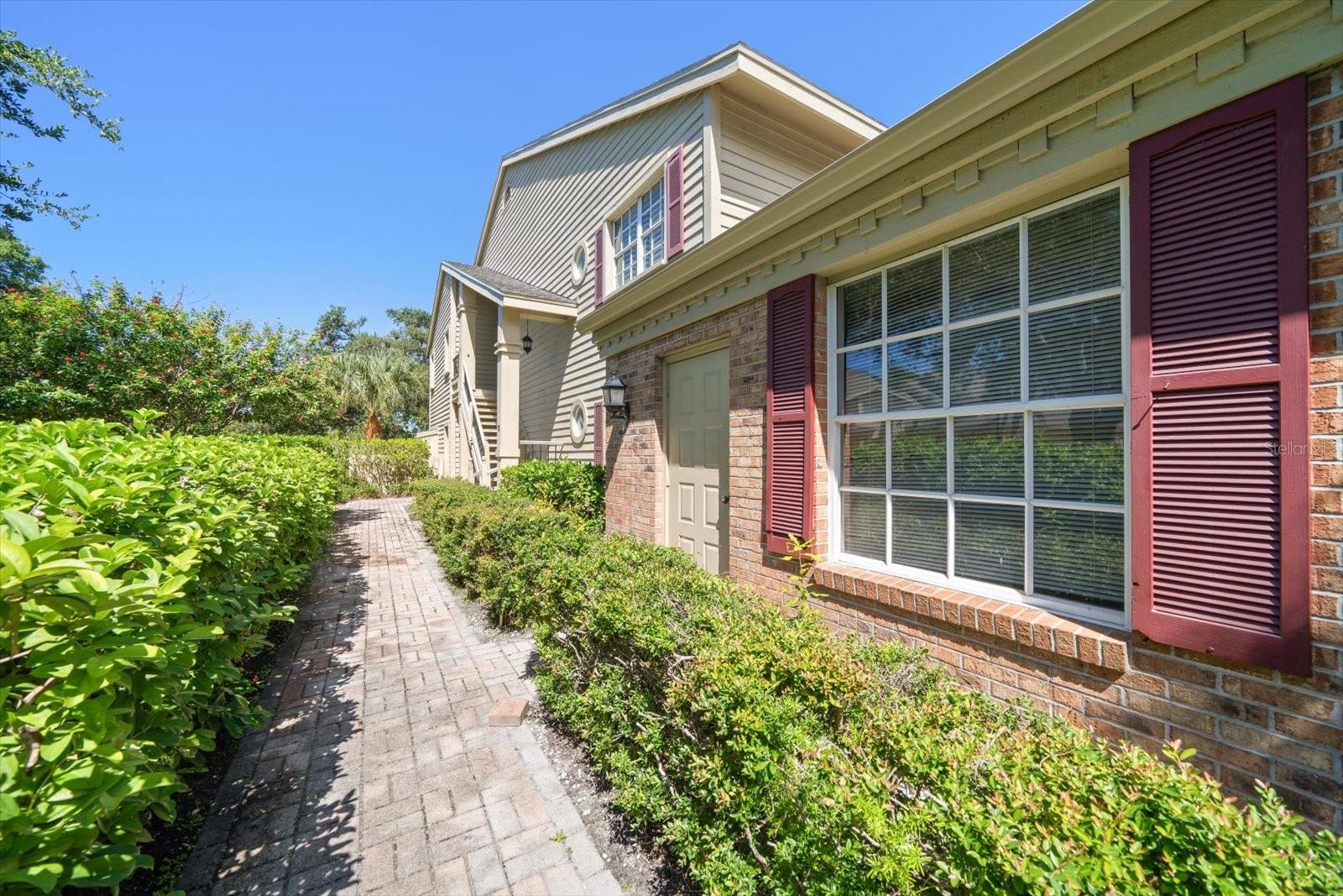 75 Pelican Place, FL