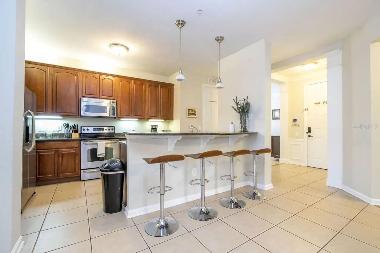 5025 Shoreway Loop, FL