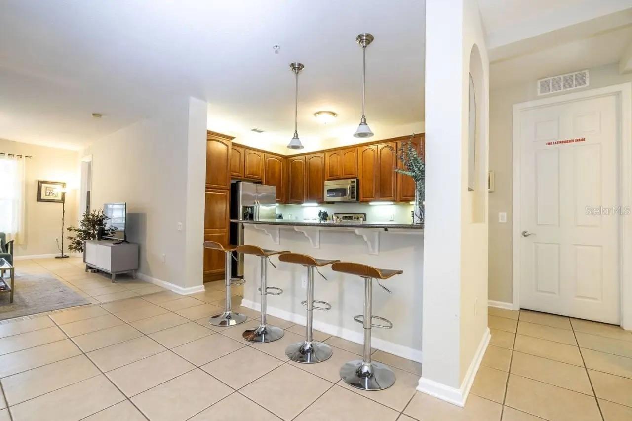 5025 Shoreway Loop, FL