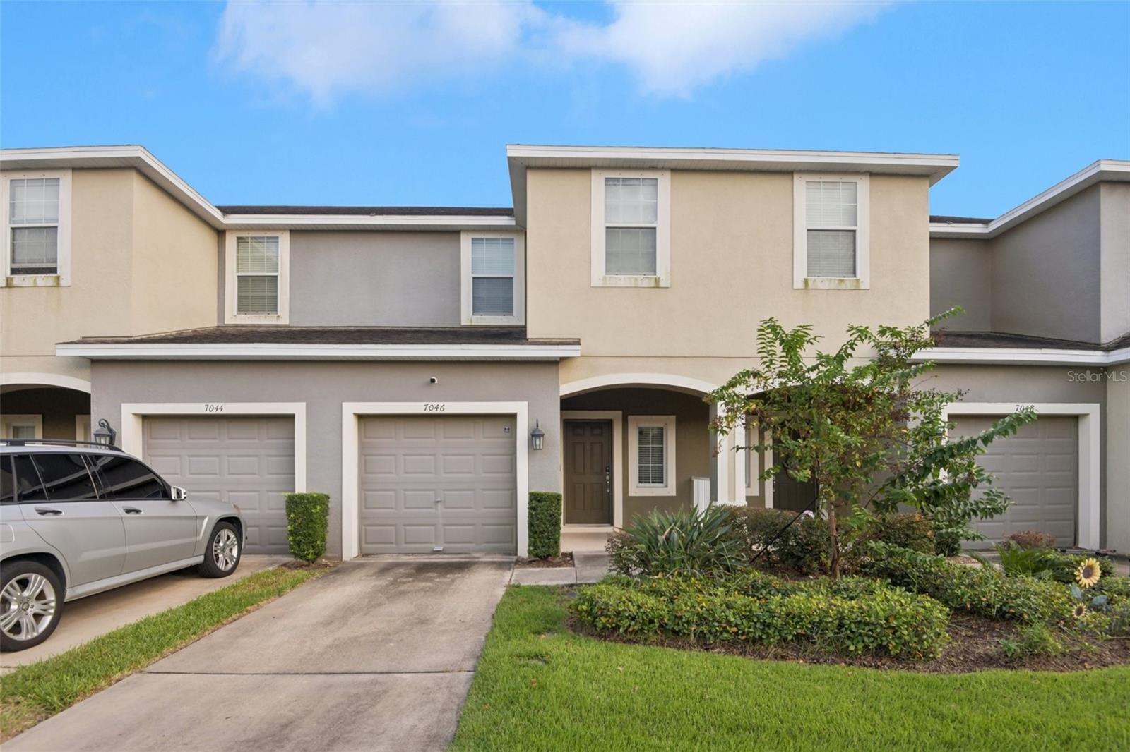 7046 Towne Lake Rd, FL