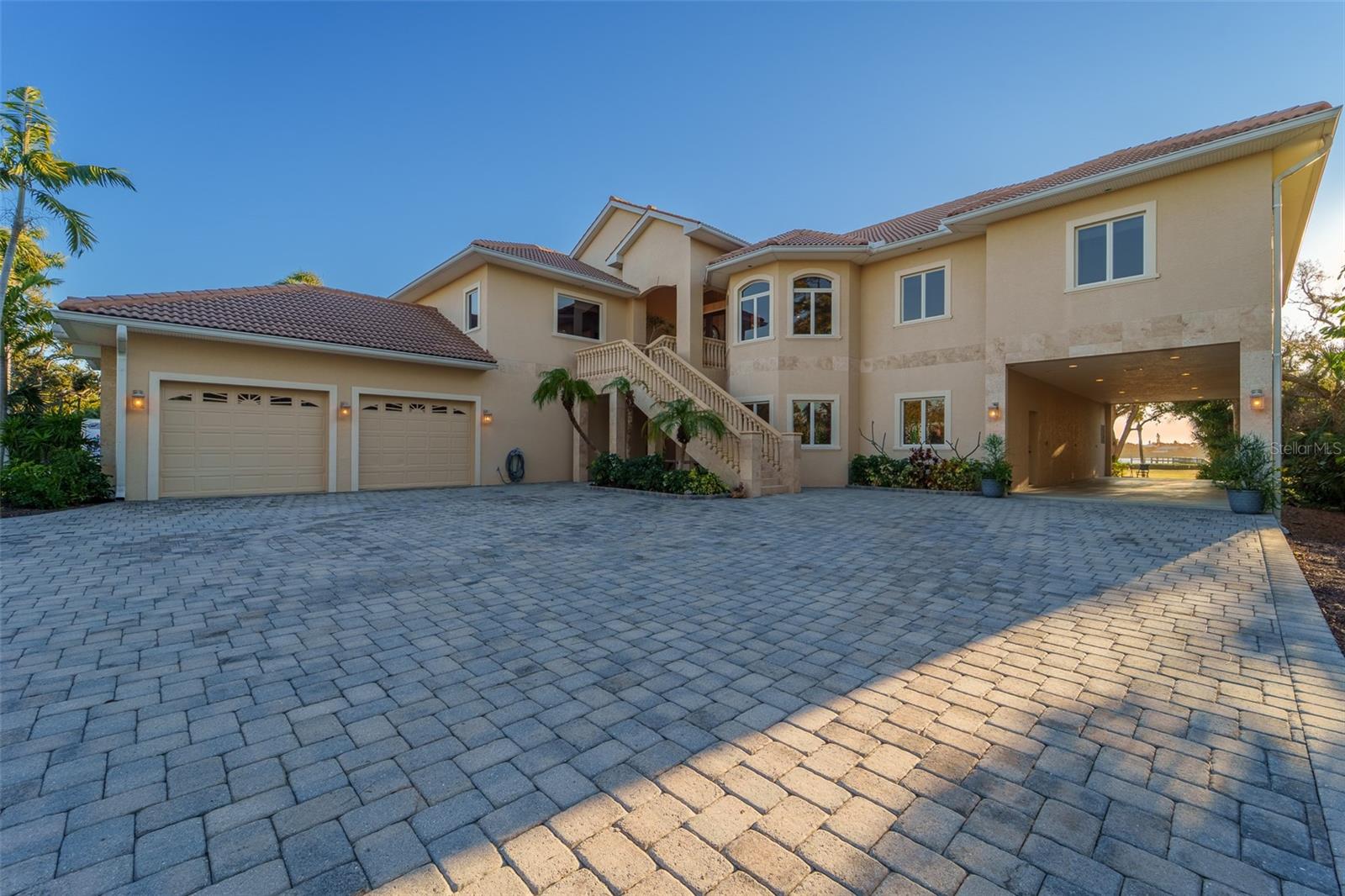 1930 Bayshore Drive, FL
