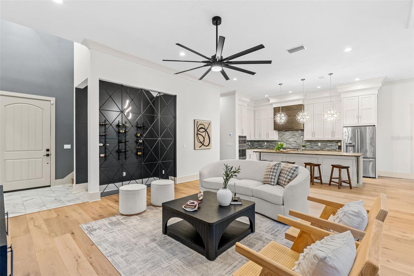 2208 Cove Court, FL
