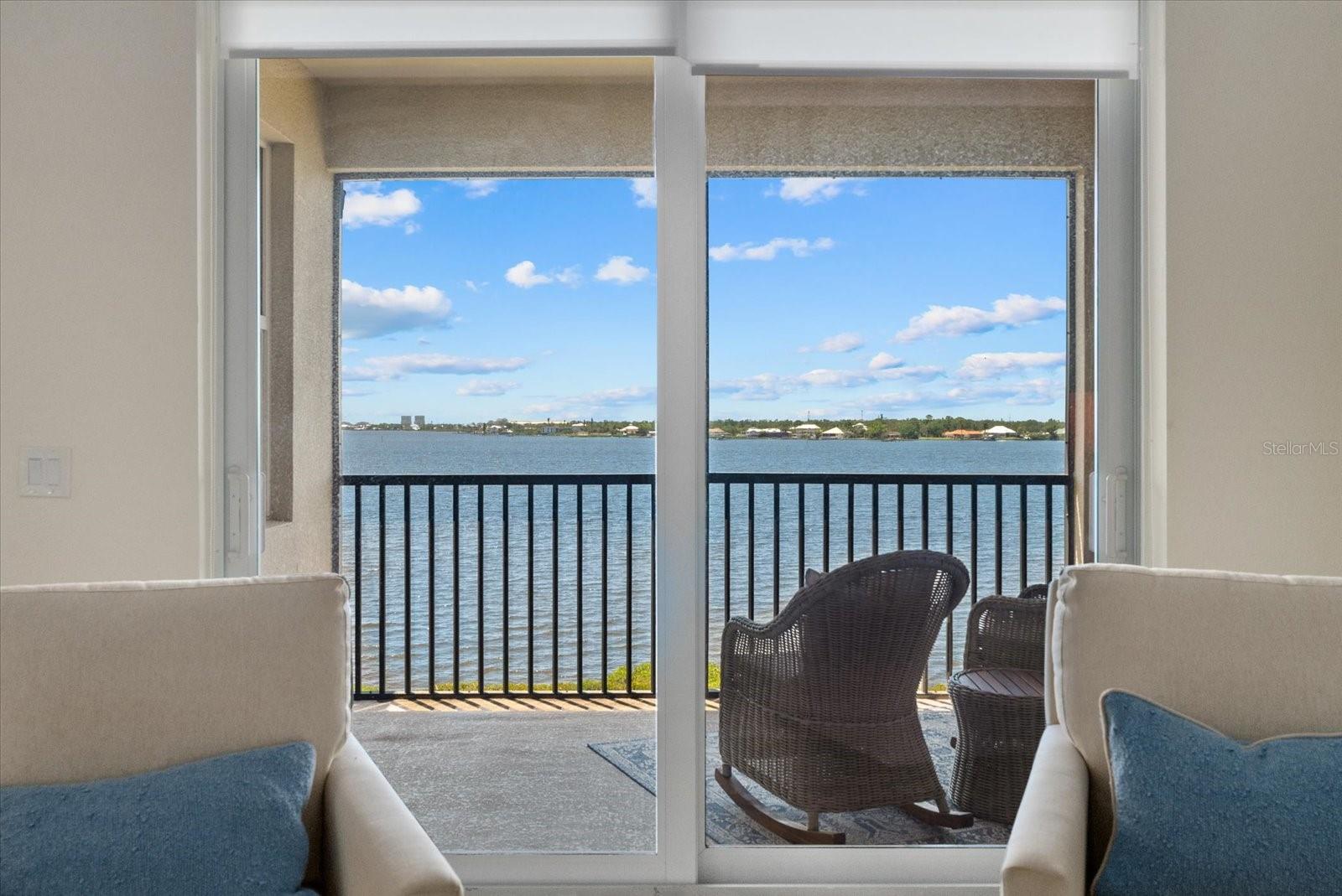 1030 Tidewater Shores Loop, FL