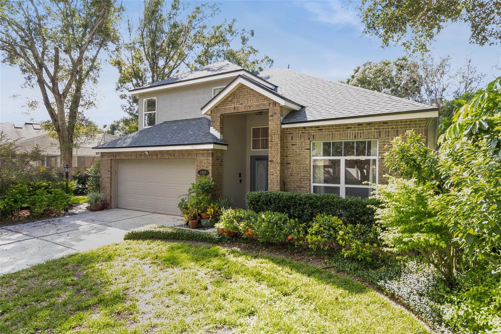 1000 Lake Claire Circle, FL