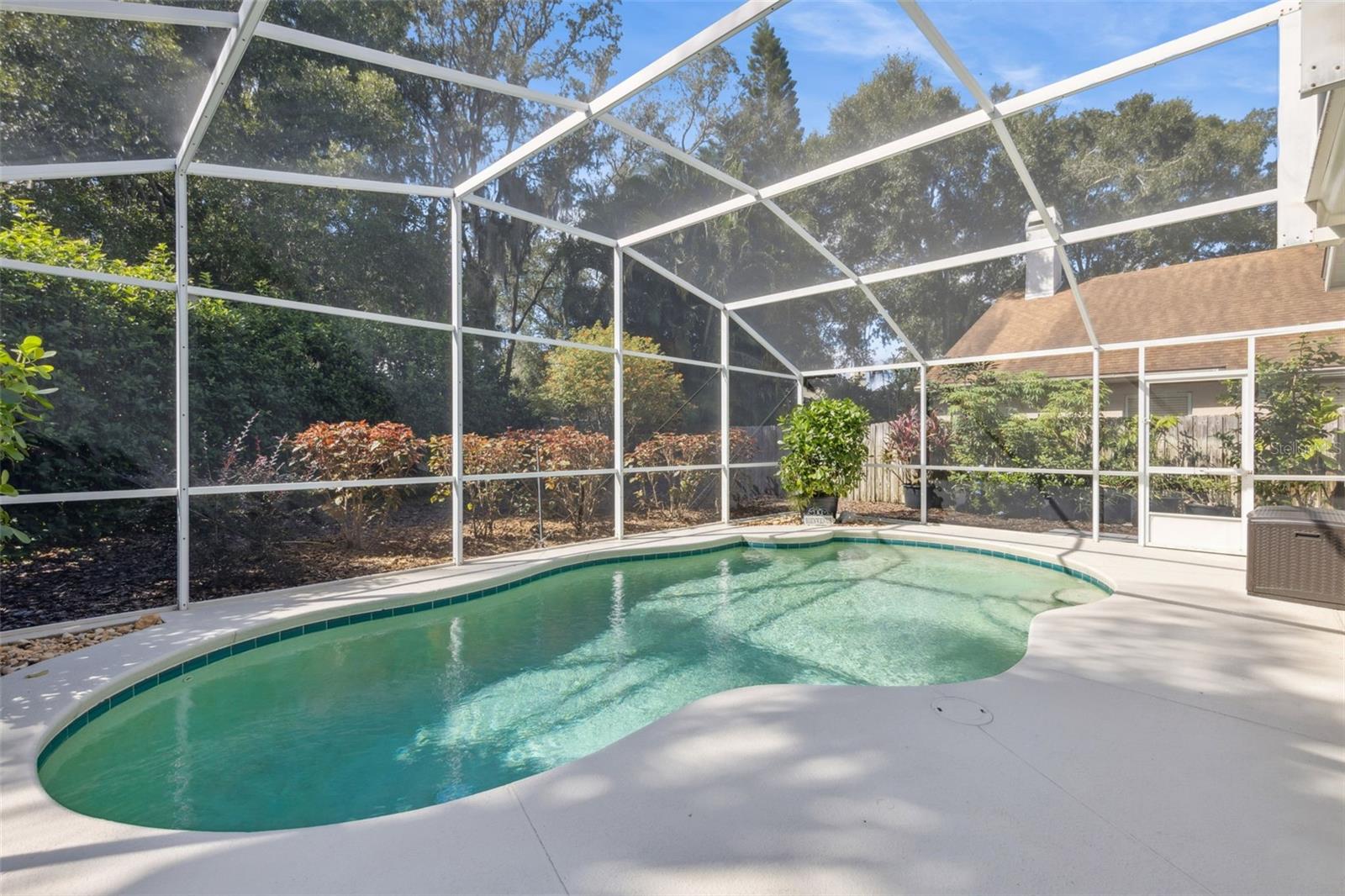 1000 Lake Claire Circle, FL