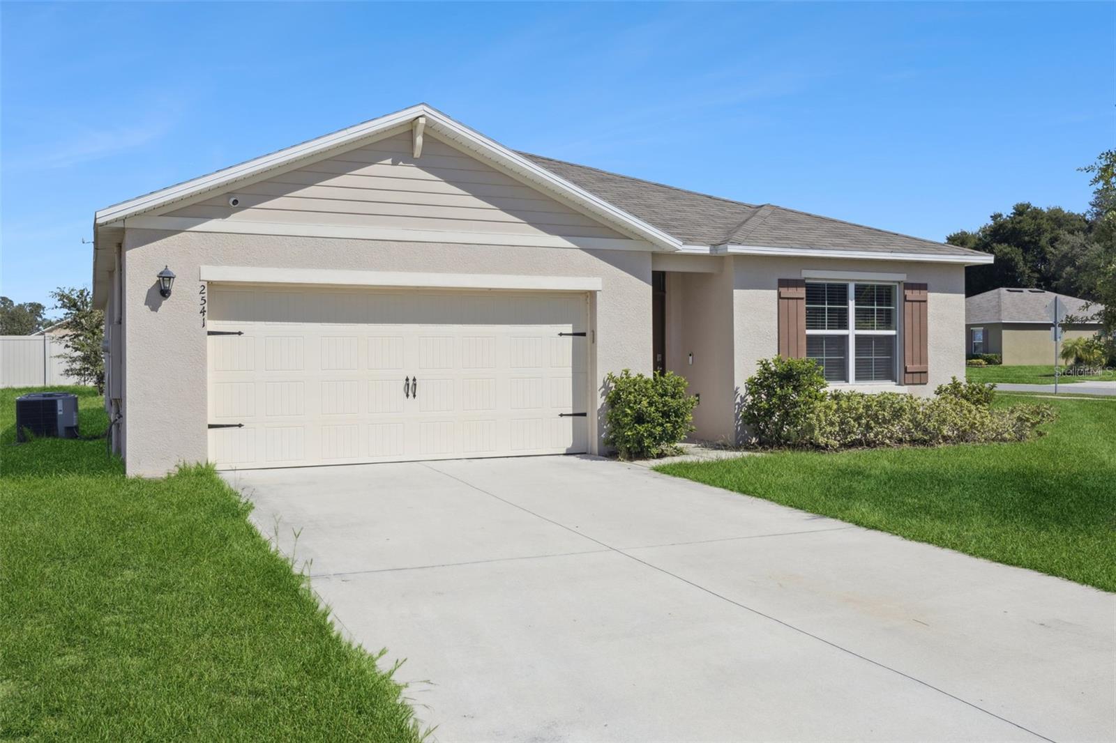 2541 Glacier Express Lane, FL