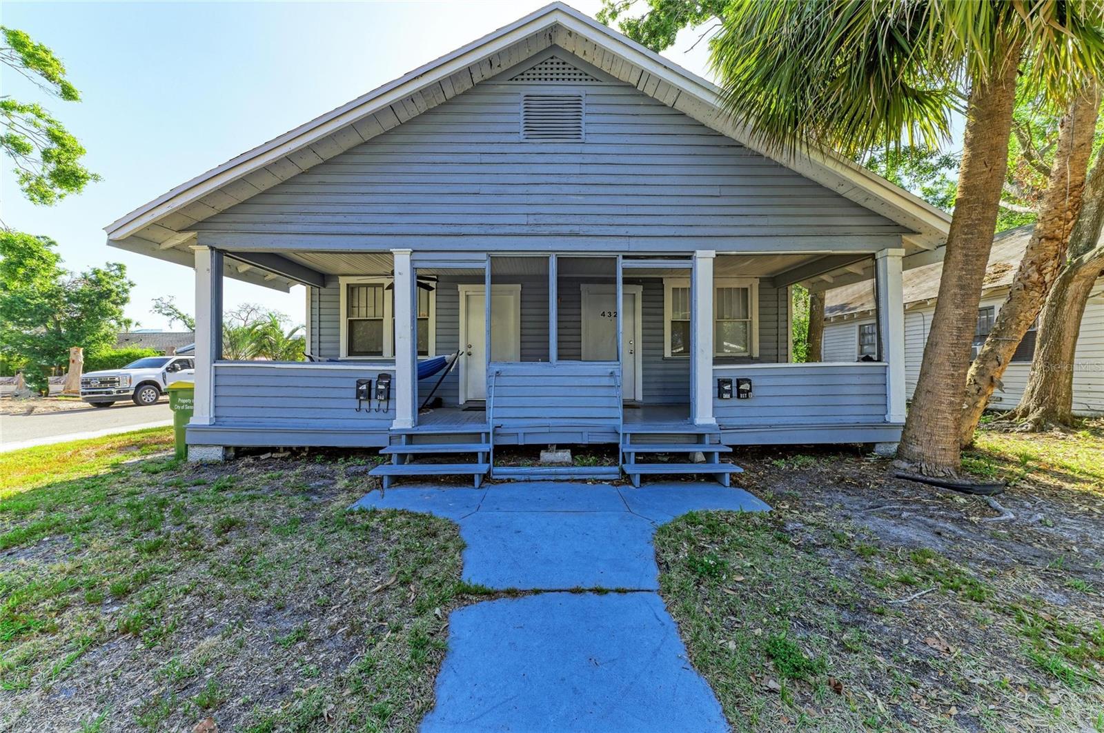 432 Adelia Avenue, FL