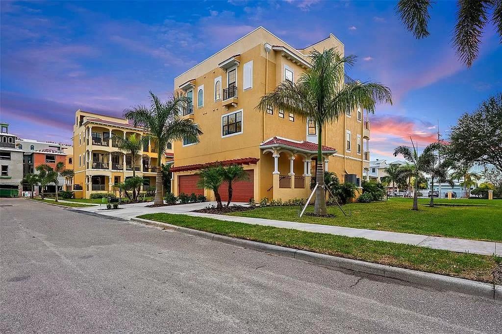 6418 Margarita Shores Lane, FL