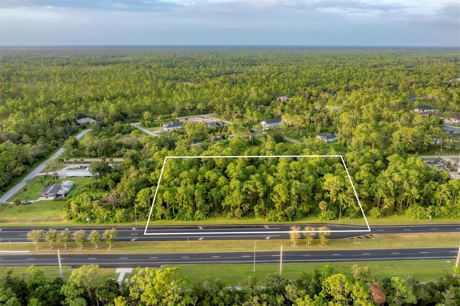 11201 Tamiami Trl S, FL