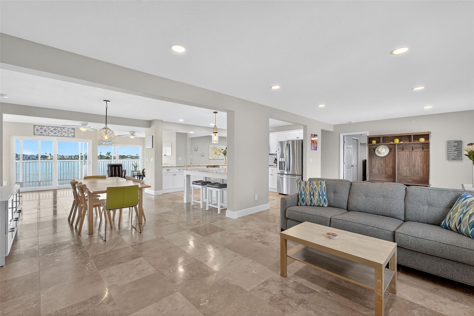 800 Madonna Blvd #1, FL