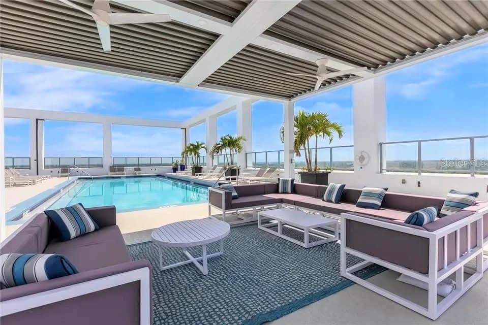 260 Osceola Avenue, FL
