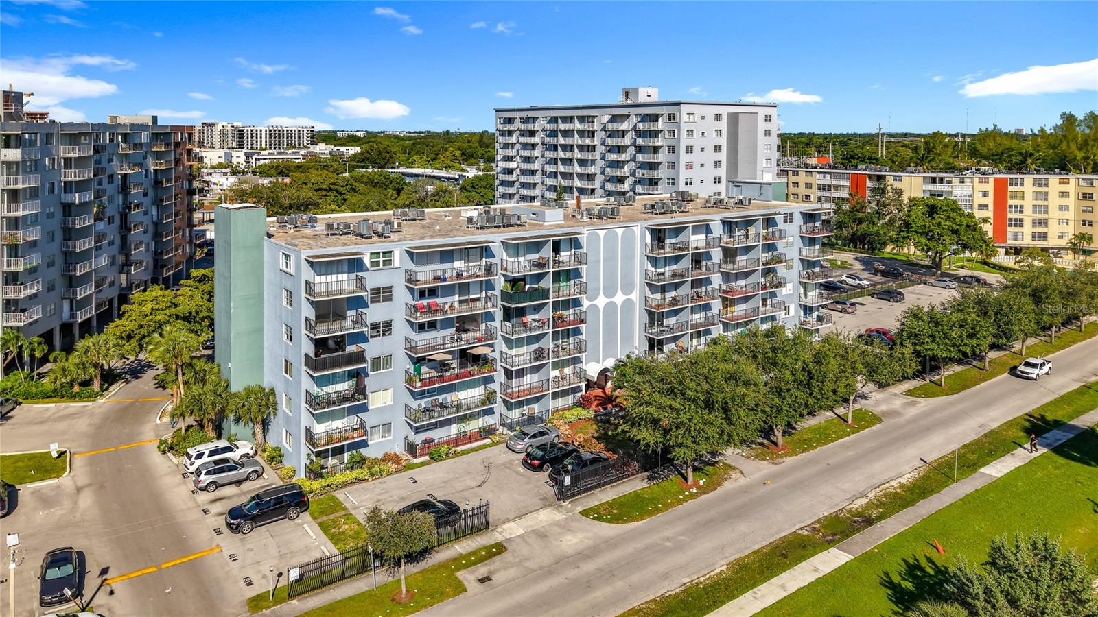 12500 Ne 15th Ave #105, FL