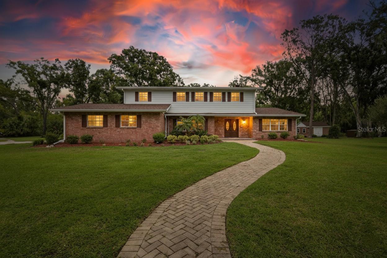1502 Azalea Street, FL