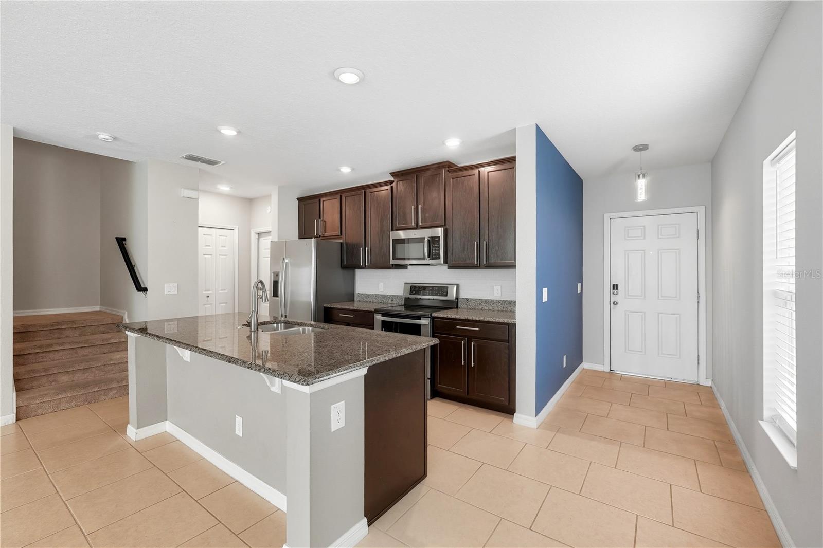 1617 Mohegan Boulevard, FL