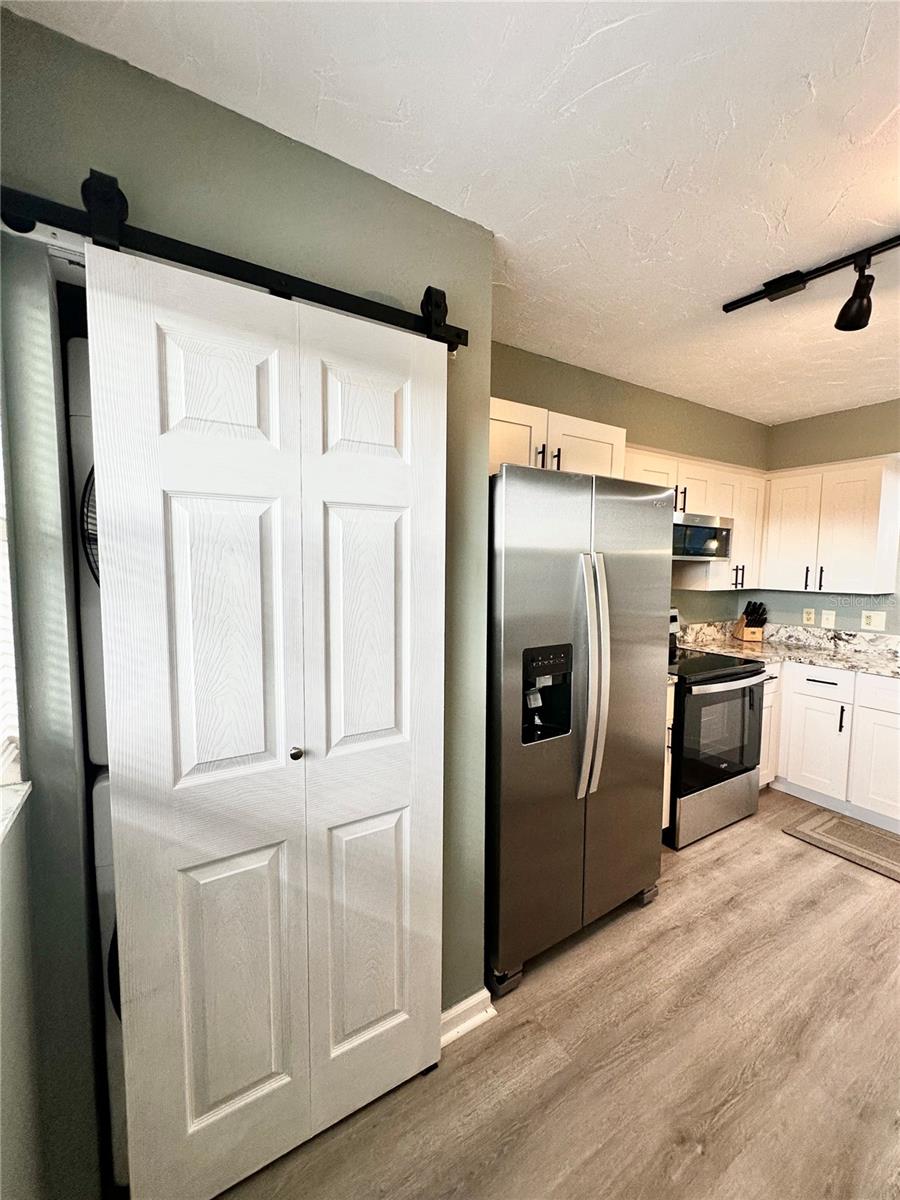 800 Cove Cay Drive, FL