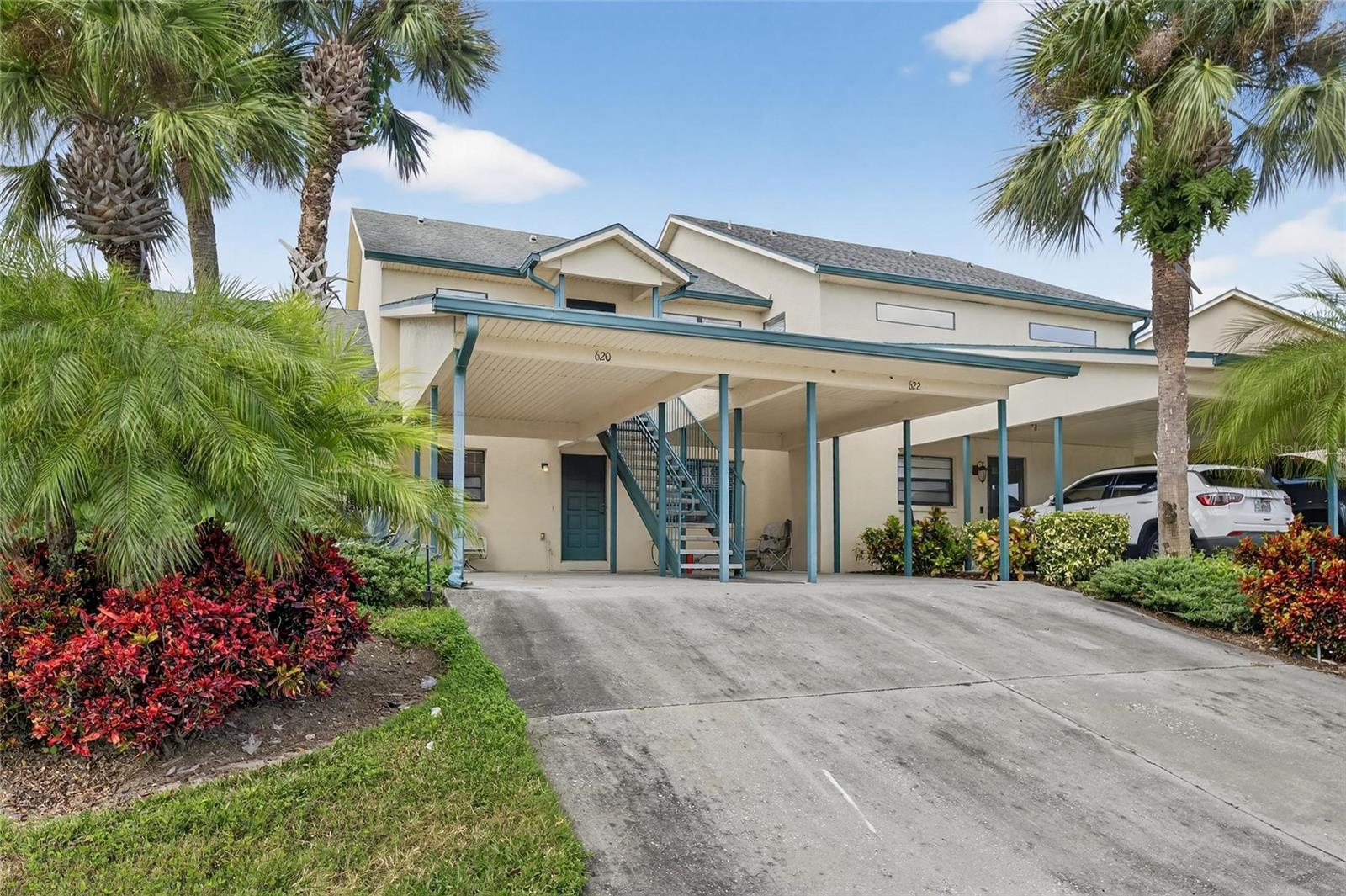 620 Yardarm Drive, FL