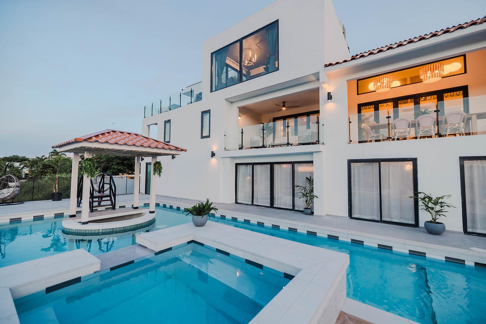 13-14 Port Road, PR