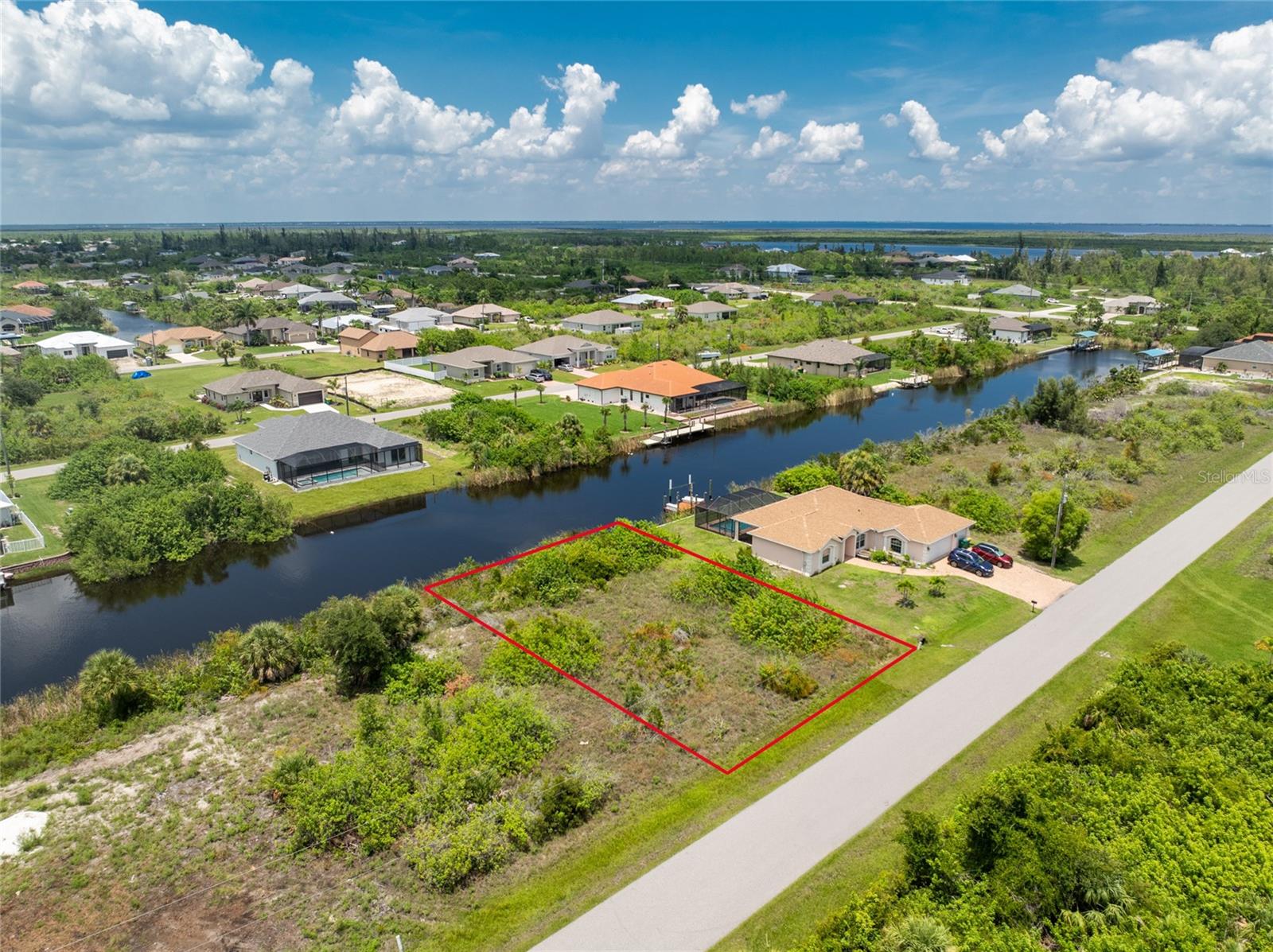 15610 Applewhite Circle, FL
