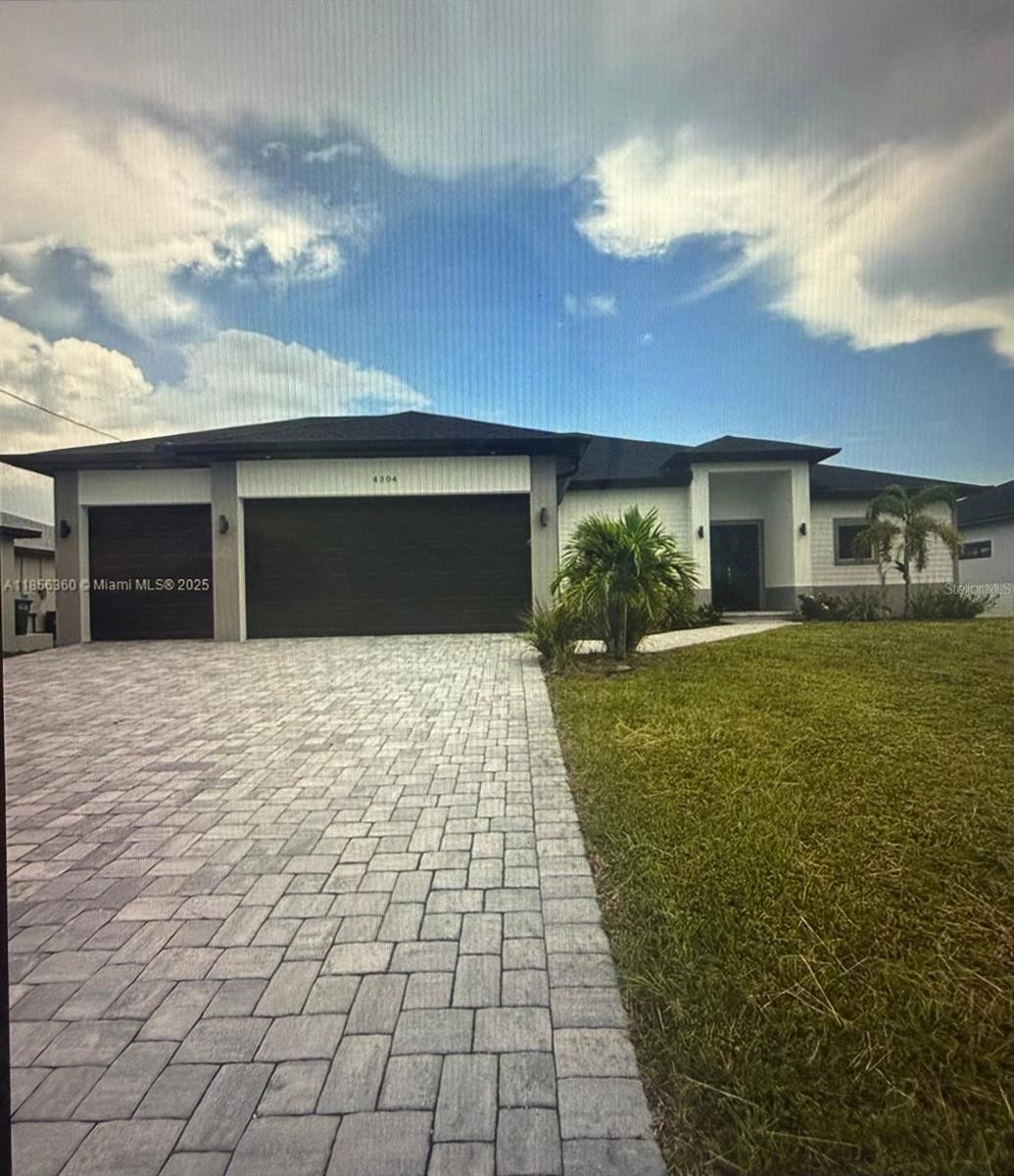 409 Western Ave S, FL