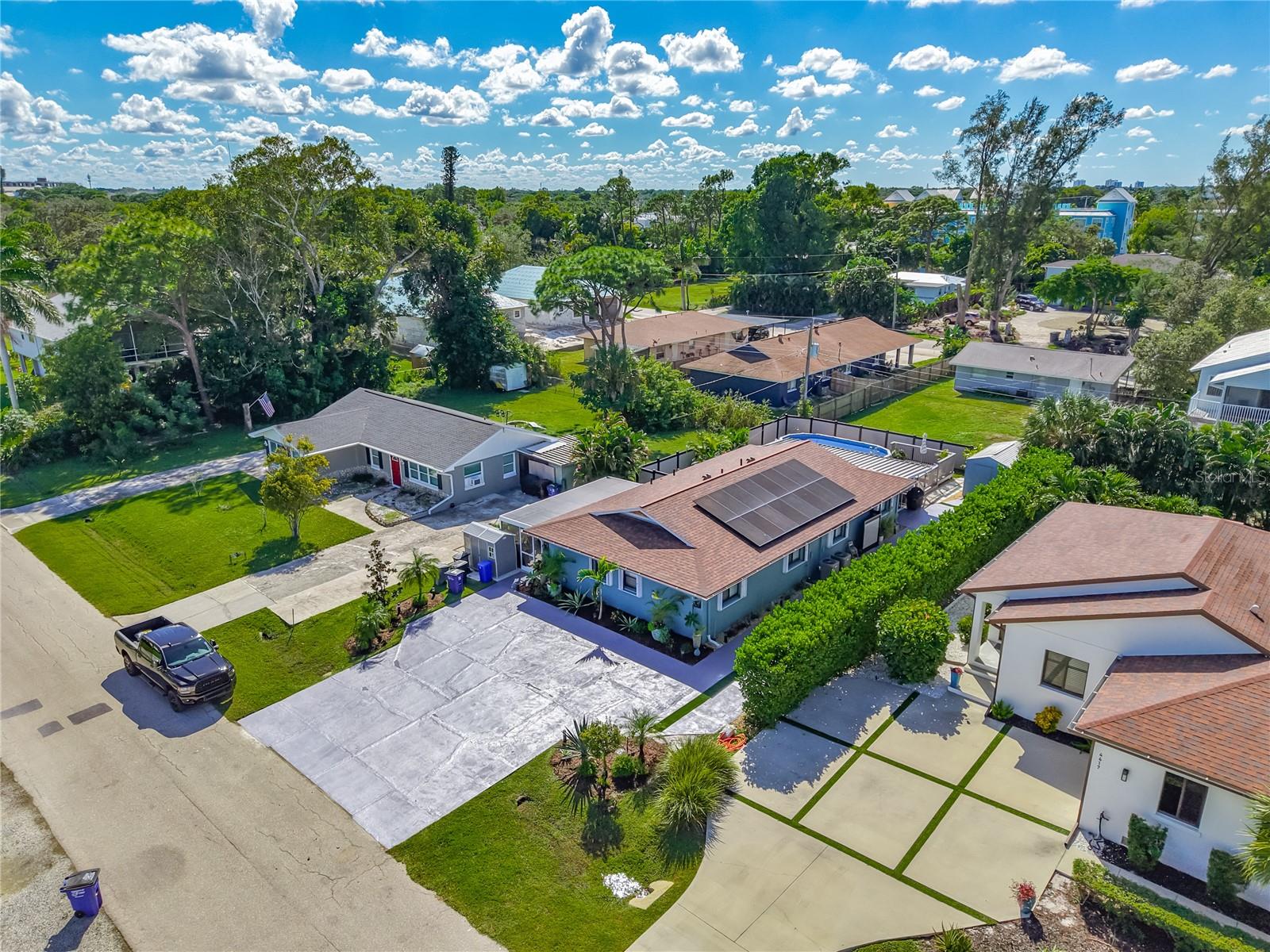 4411-4413 Little Hickory Rd, FL
