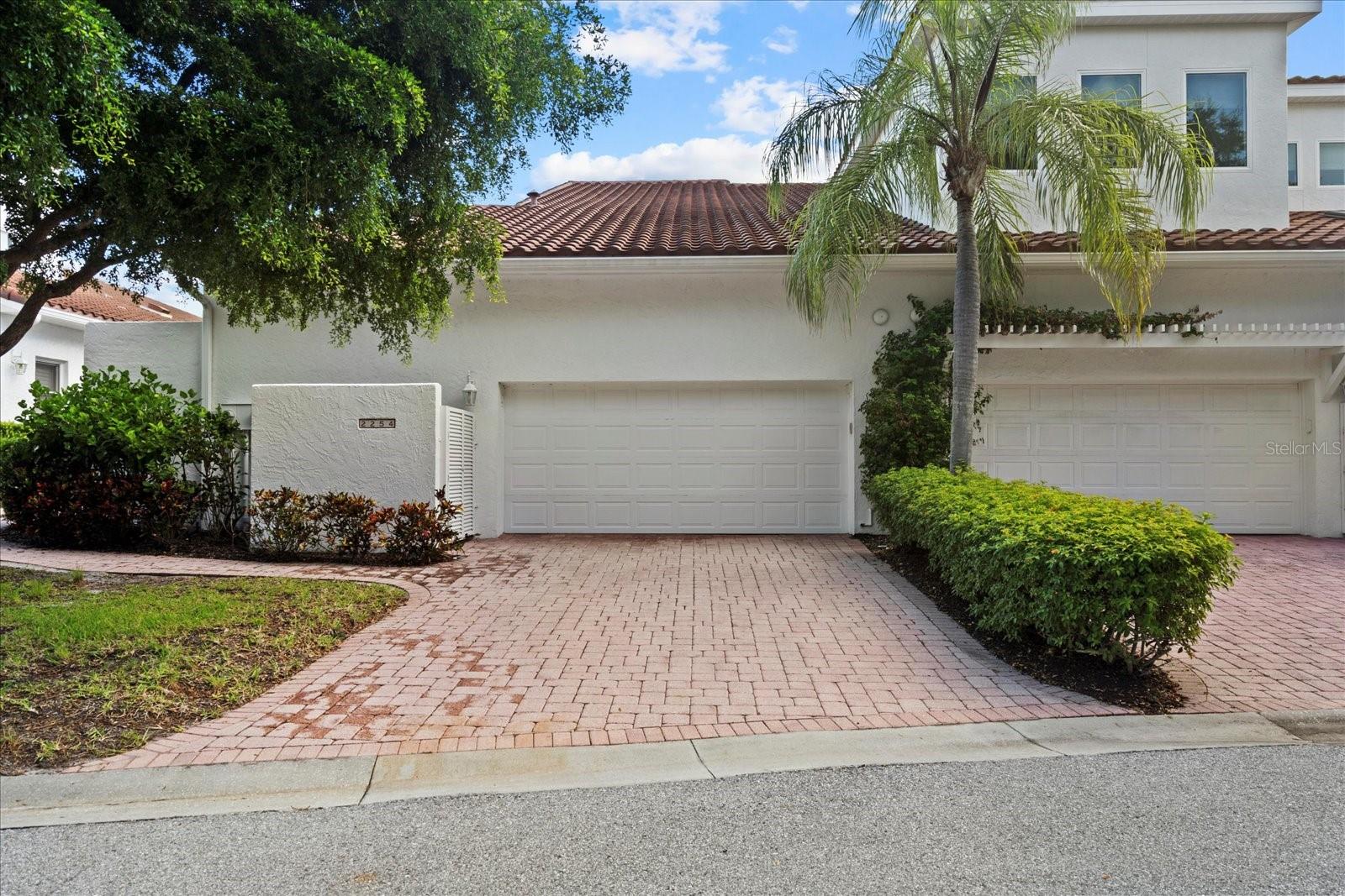 2254 Harbour Court Drive, FL