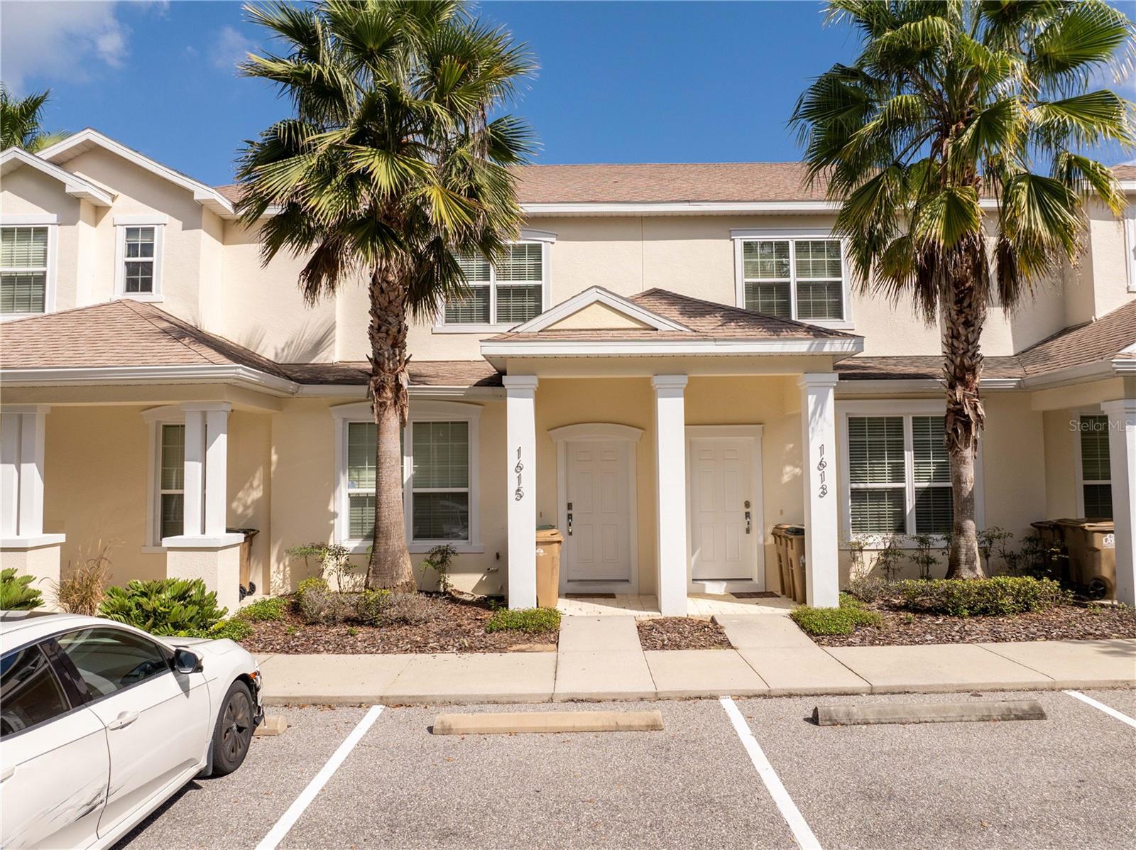 1615 Retreat Cir, FL