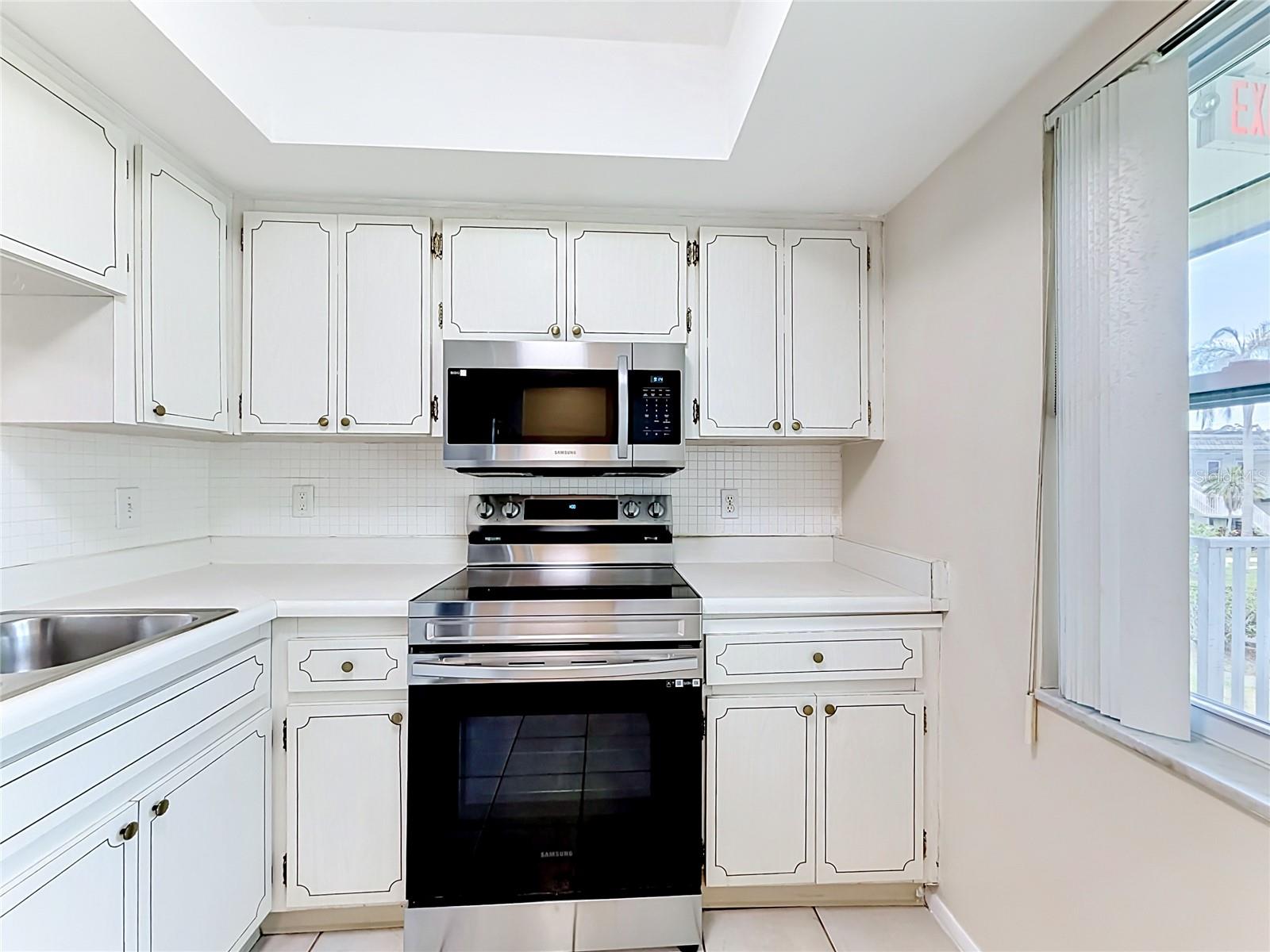1433 Belcher Road, FL