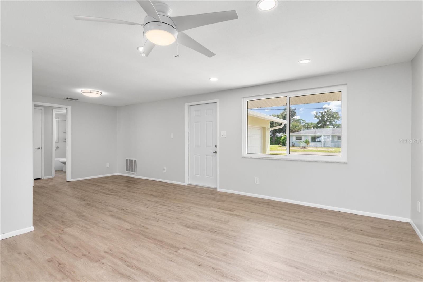 510 Venice Boulevard, FL