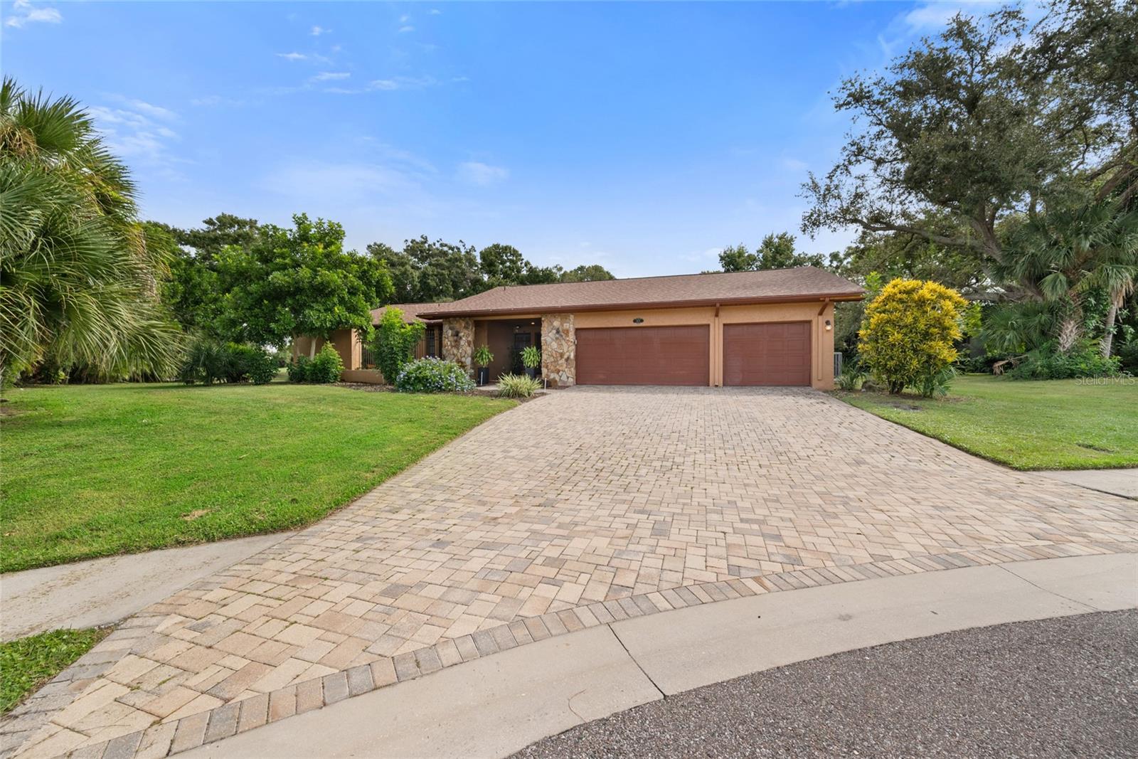 2674 Concorde Court, FL