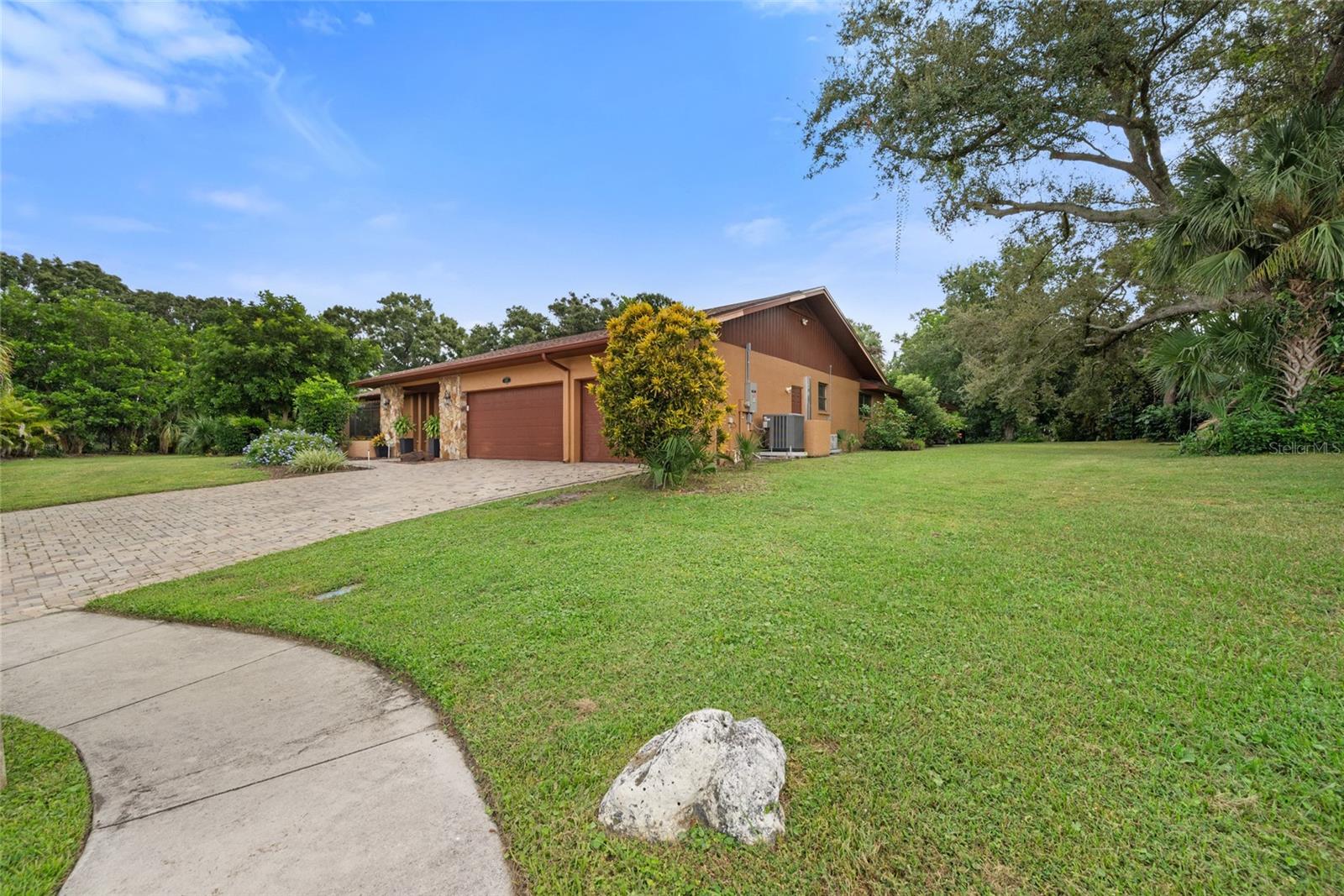 2674 Concorde Court, FL