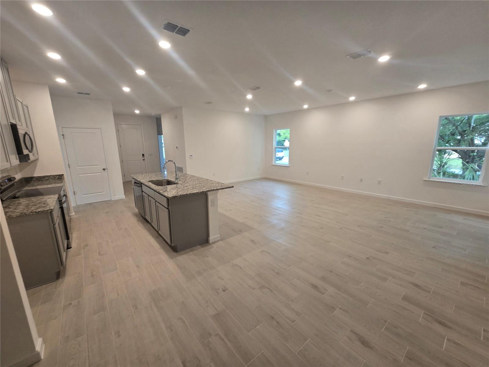 376 Navajo Avenue, FL