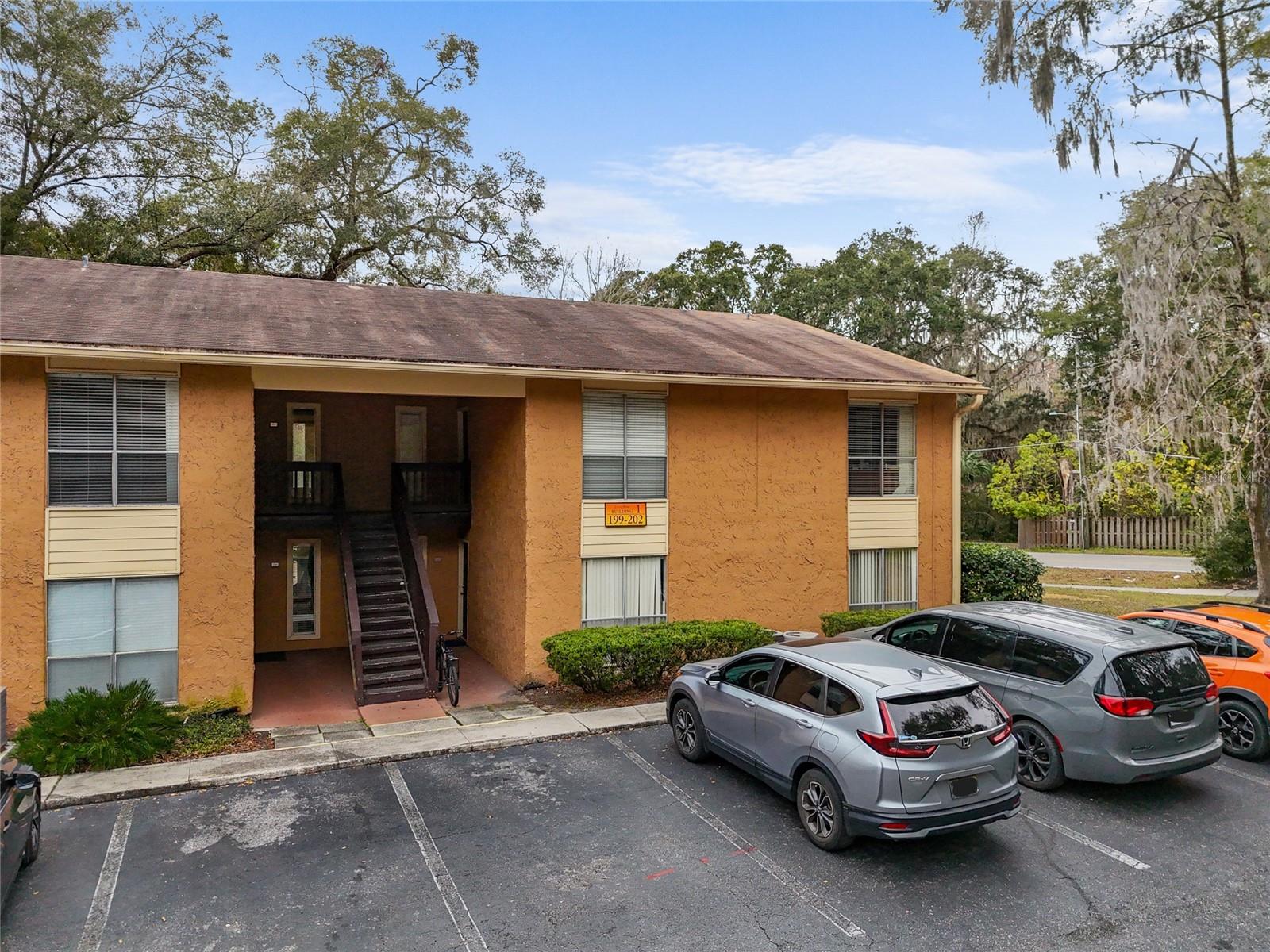 1810 Nw 23rd Blvd #202, FL