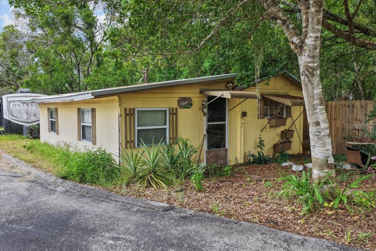 470 Fay Avenue, FL