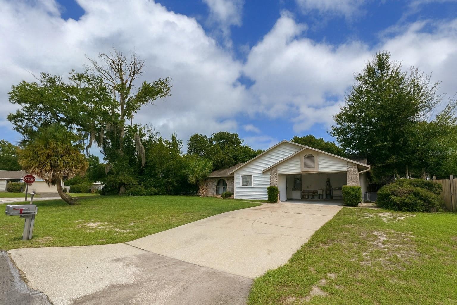 2870 Valmont Lane, FL