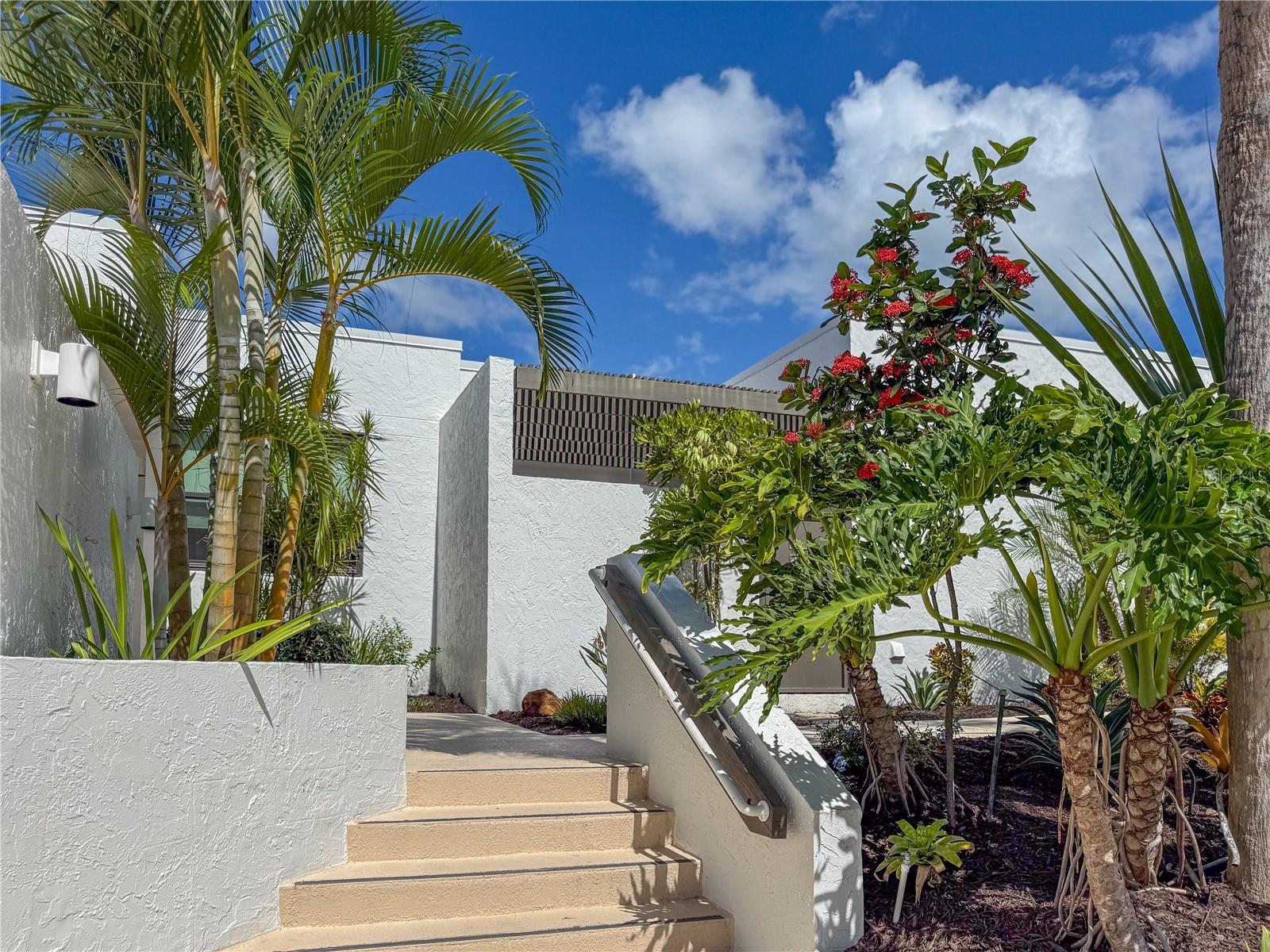 609 Bayport Way, FL