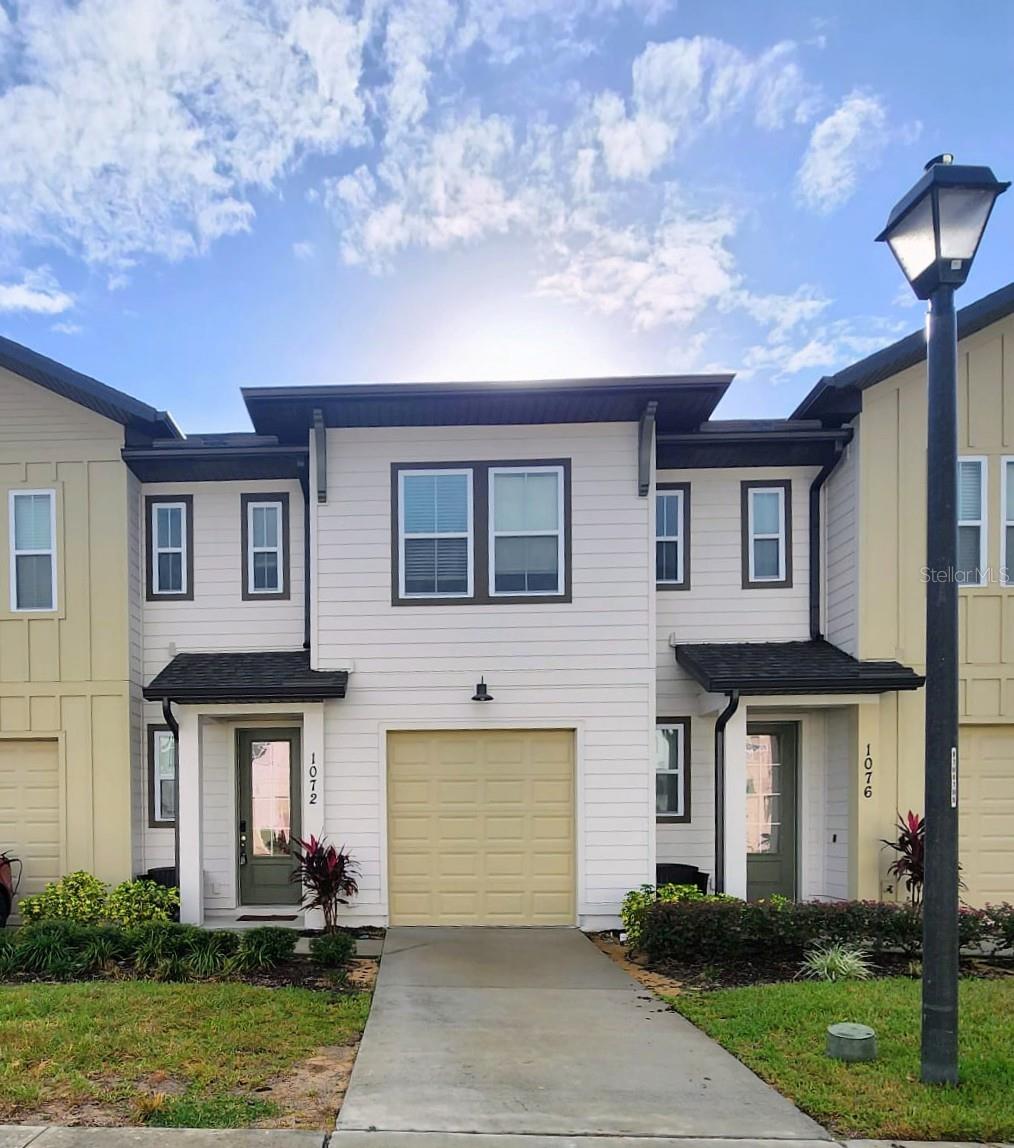1072 Plantation Ln, FL