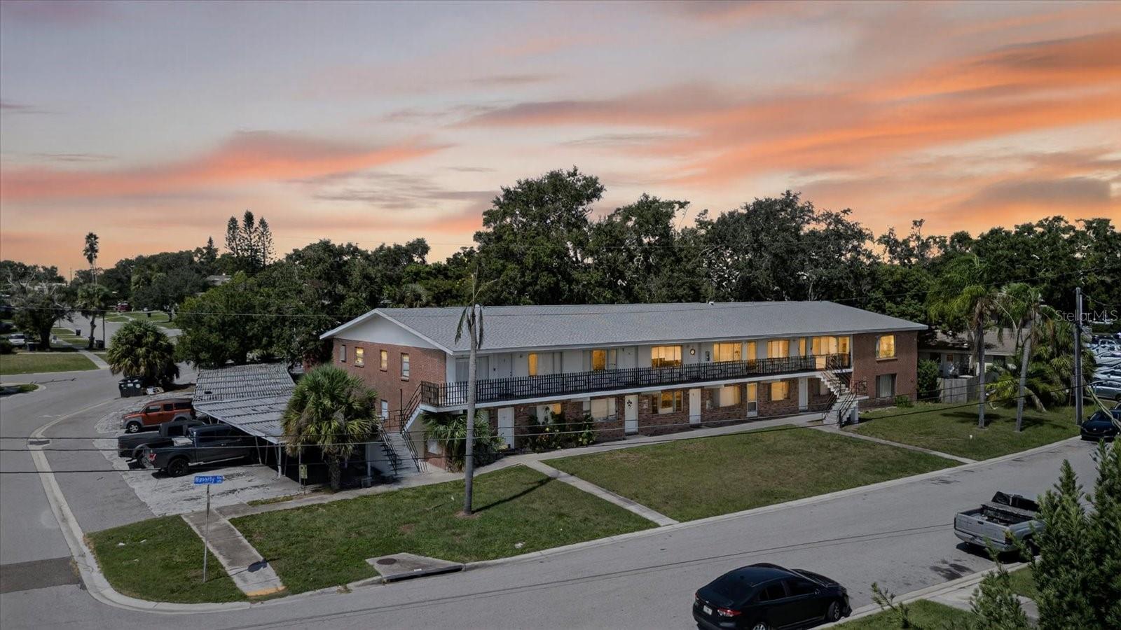 224 Waverly Way, FL