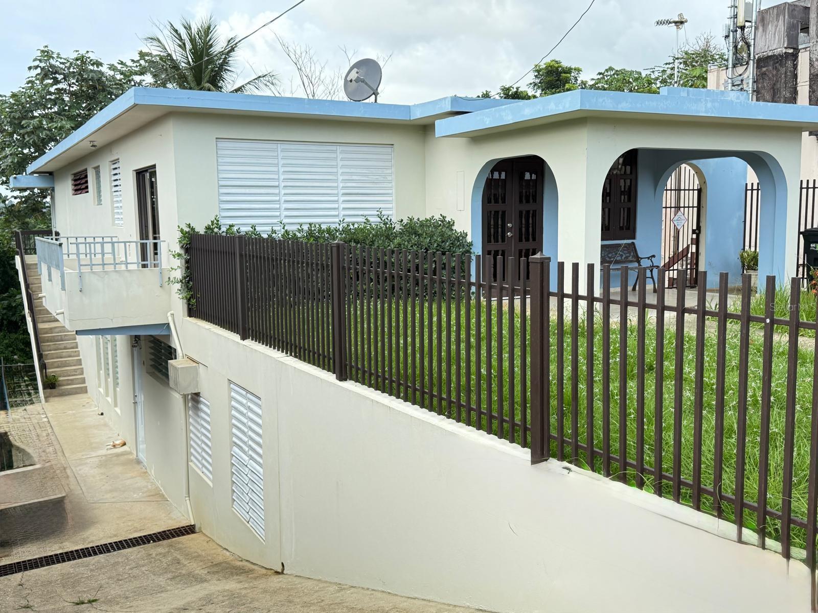 94 Albizu Campos, PR