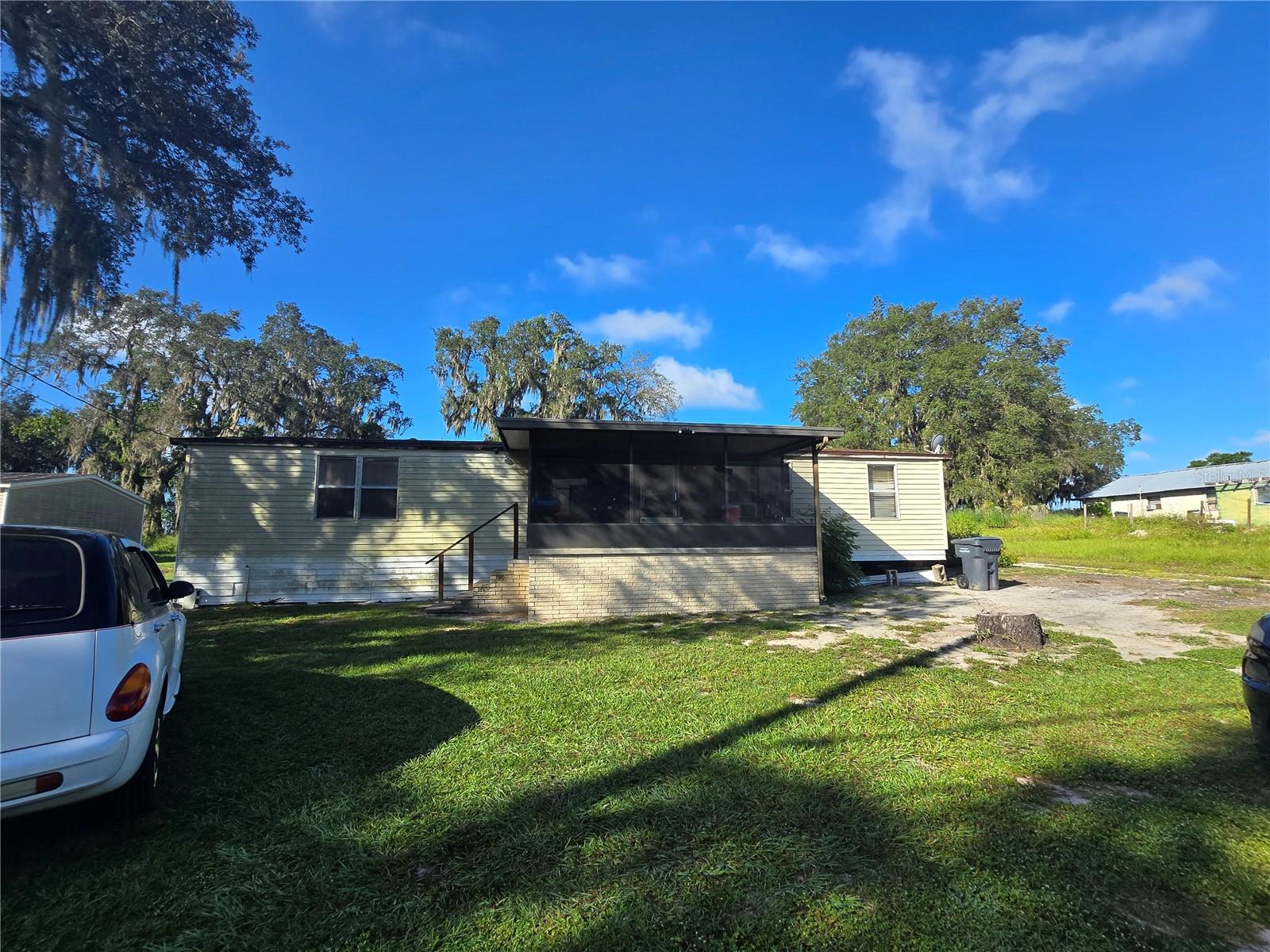 513 Smith Road, FL