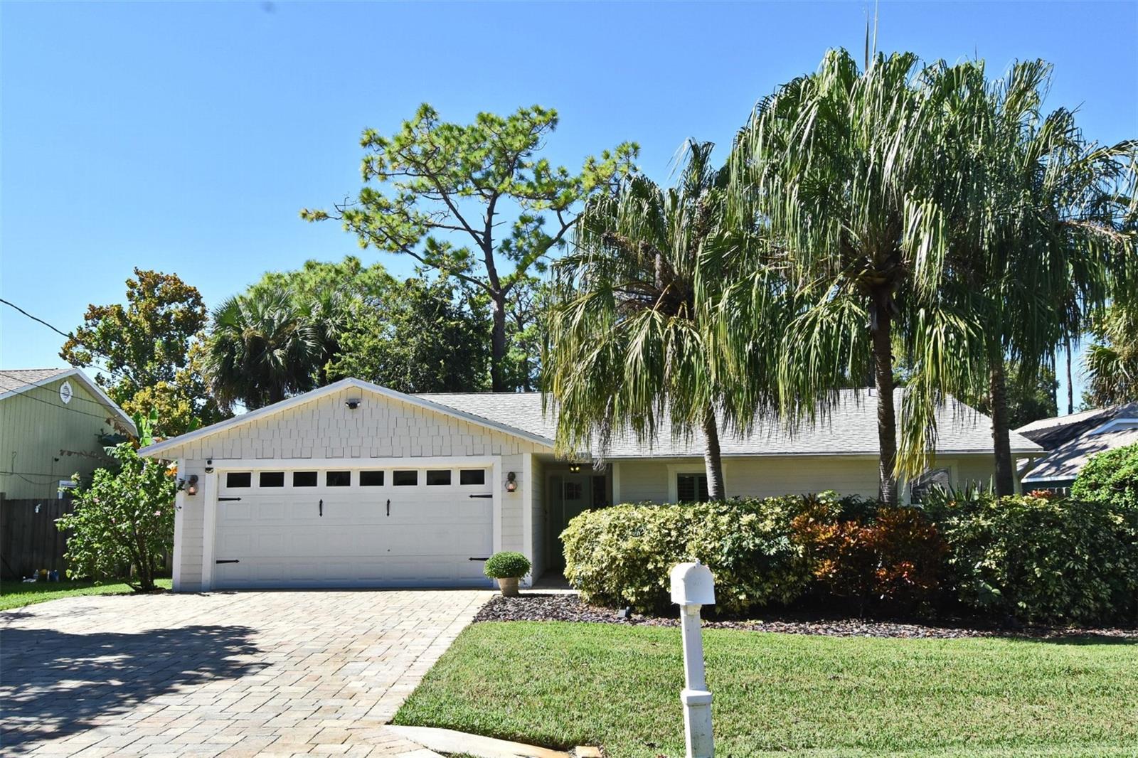 1312 2nd Street, FL