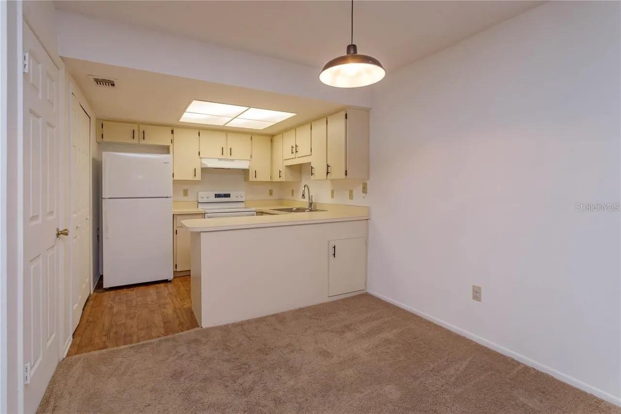 68 Windtree Lane, FL