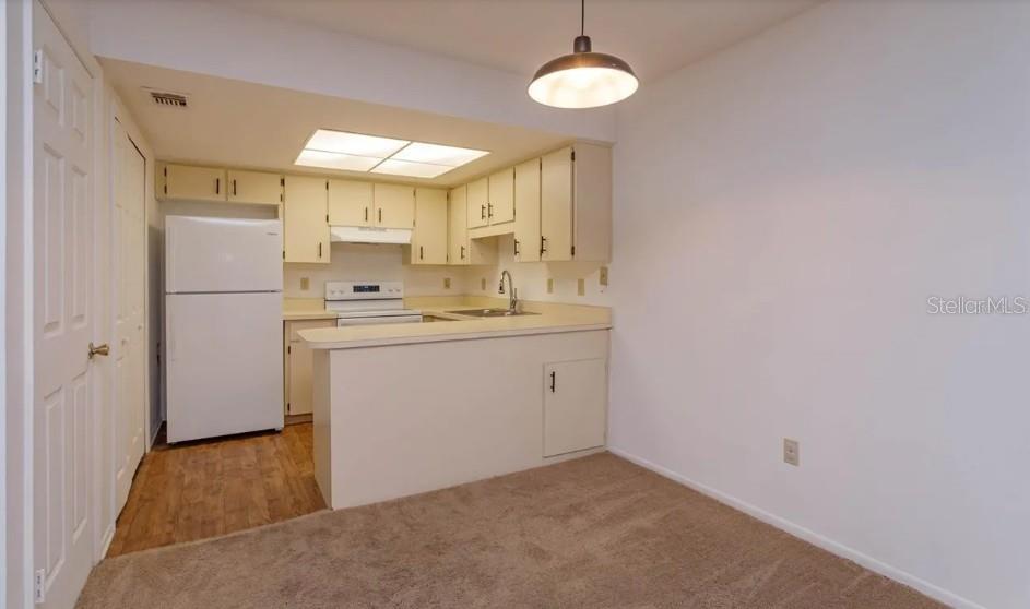 68 Windtree Lane, FL