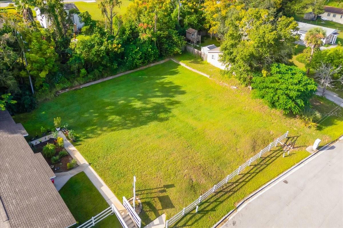 747 Roane Rd, FL