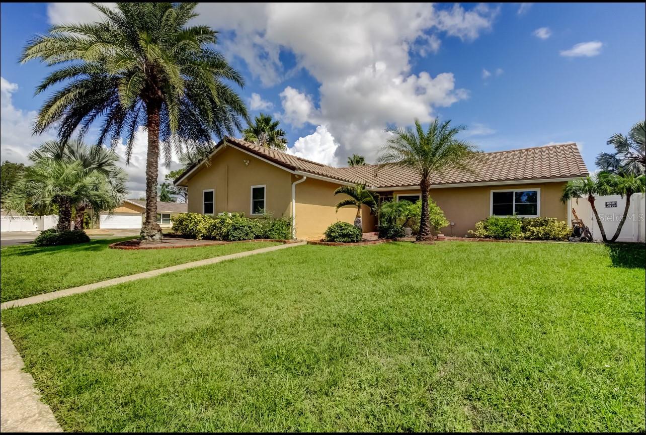 4831 Blue Jay Circle, FL