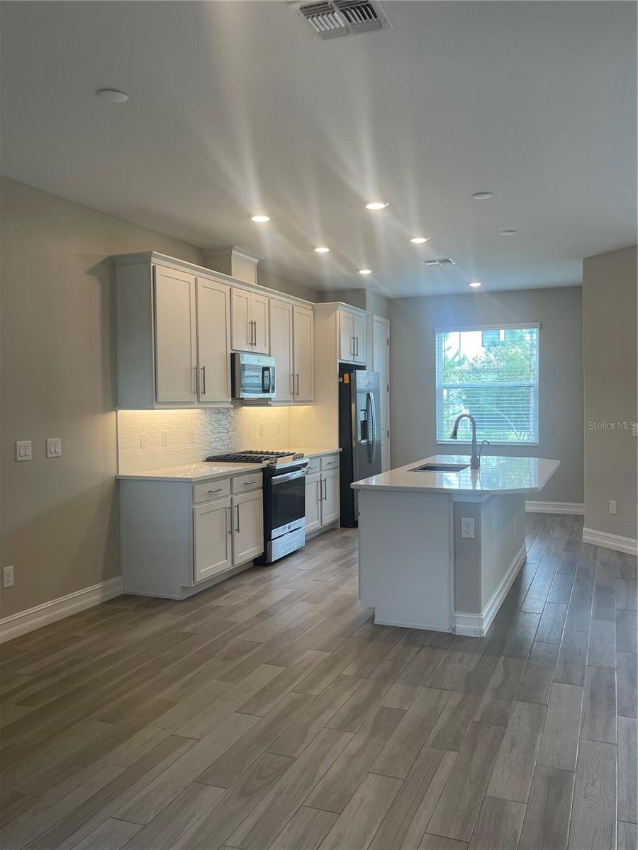 4596 Almada Lane, FL