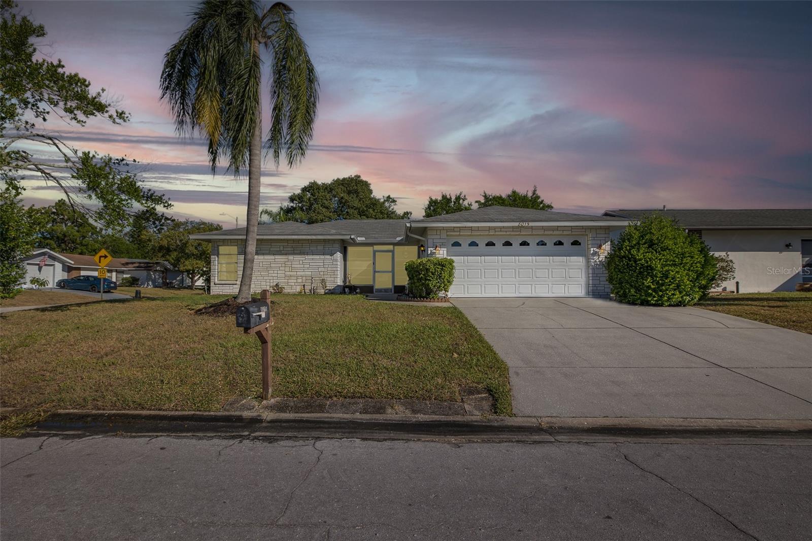 8015 San Fernando Drive, FL