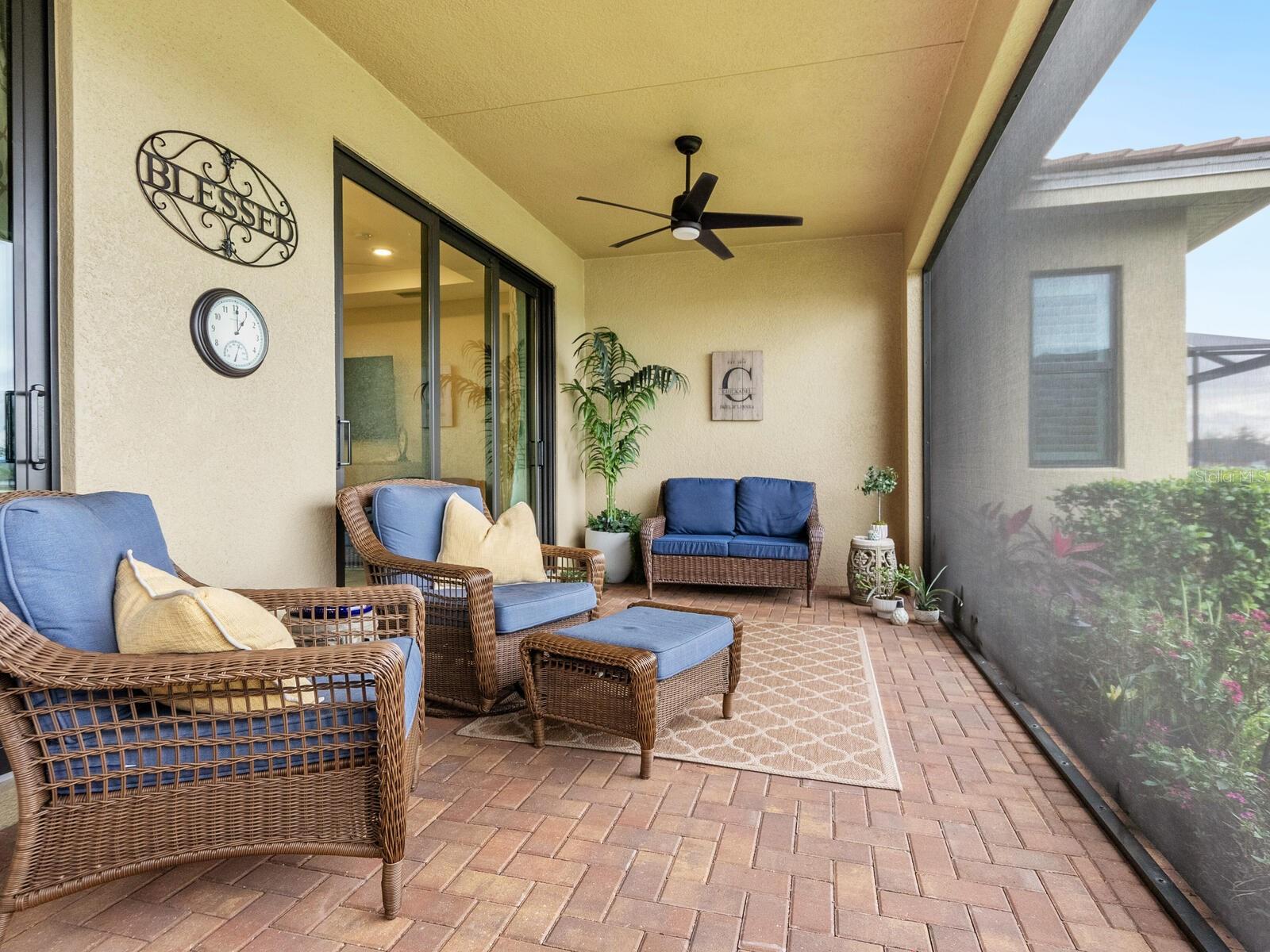 4925 Surfside Circle, FL
