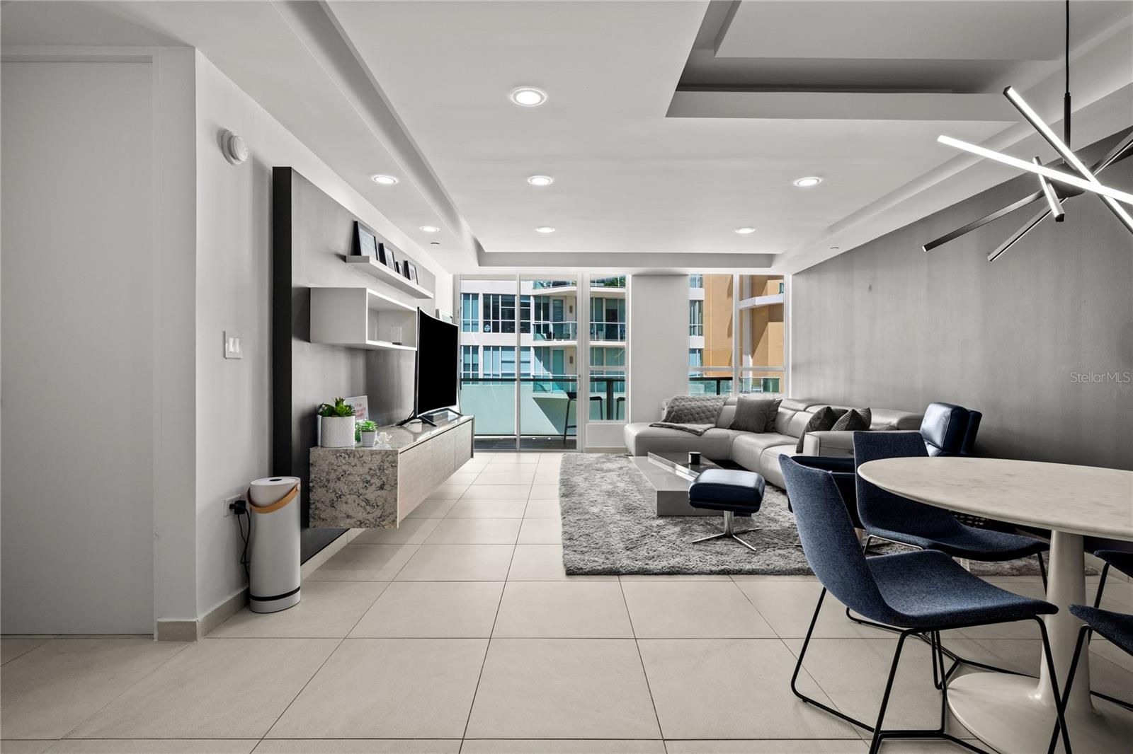 25 Ave MuñOz Rivera Bahia Plaza Apt, PR