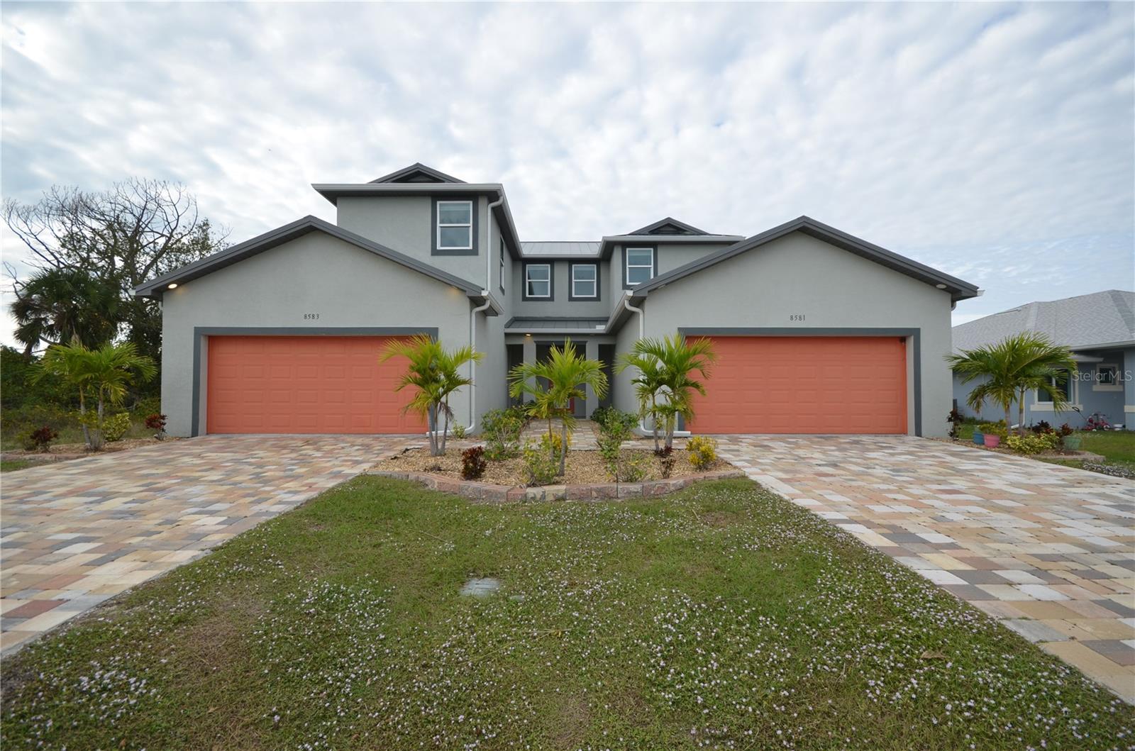 8581 Agate St, FL