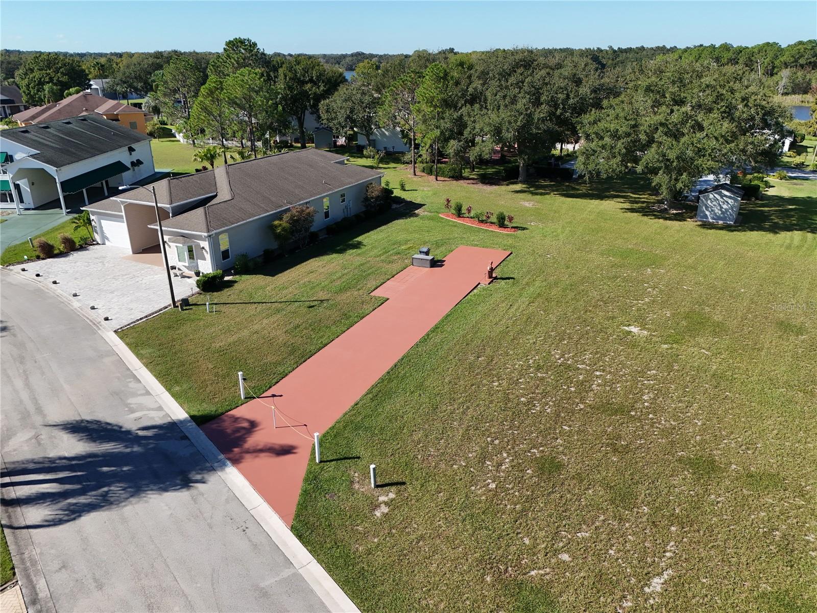 1052 Caravan Loop, FL